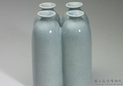 图片[2]-Four conjoined vases in green glaze, Qing dynasty, Yongzheng reign (1723-1735)-China Archive